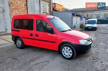 Мінівен Opel Combo 2008 в Коломиї