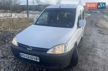 Мінівен Opel Combo 2004 в Хусті