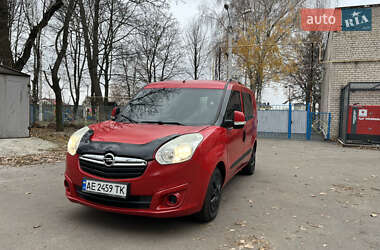 Мінівен Opel Combo 2014 в Дніпрі