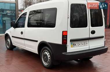 Минивэн Opel Combo 2010 в Ровно