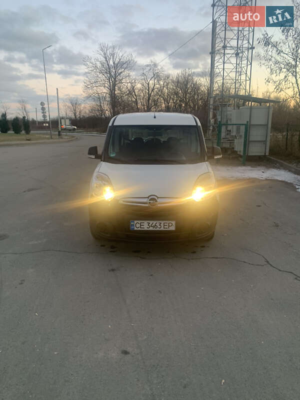 Минивэн Opel Combo 2017 в Черновцах