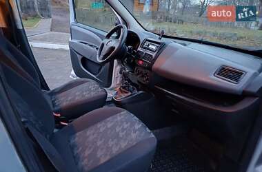 Мінівен Opel Combo 2013 в Дрогобичі