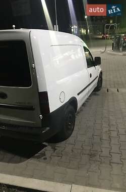 Вантажний фургон Opel Combo 2007 в Чернівцях