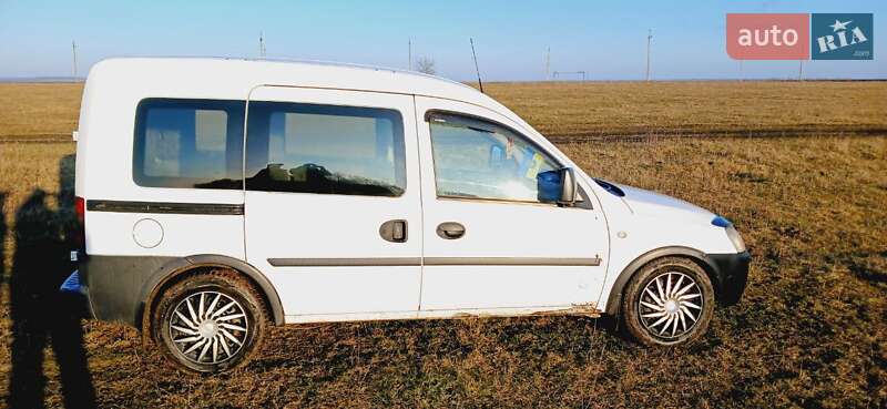 Минивэн Opel Combo 2008 в Изяславе