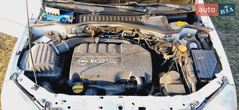 Минивэн Opel Combo 2008 в Изяславе