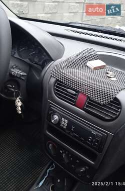 Мінівен Opel Combo 2003 в 