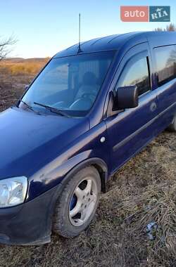 Минивэн Opel Combo 2009 в 