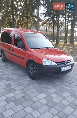 Минивэн Opel Combo 2005 в Староконстантинове