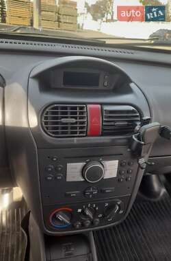 Мінівен Opel Combo 2006 в Дубні