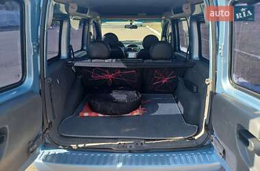 Минивэн Opel Combo 2005 в 