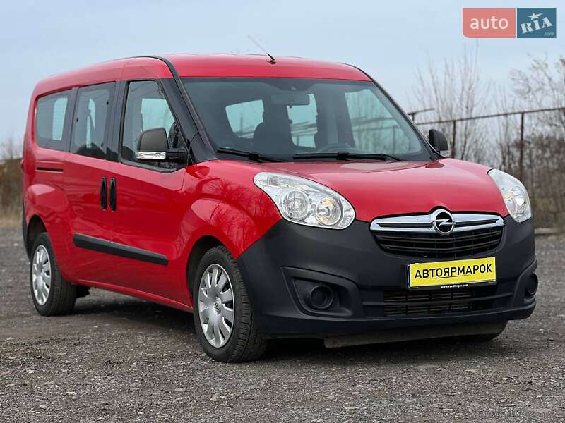 Минивэн Opel Combo 2017 в Ужгороде