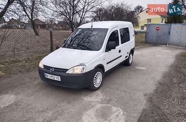 Мінівен Opel Combo 2005 в Острозі