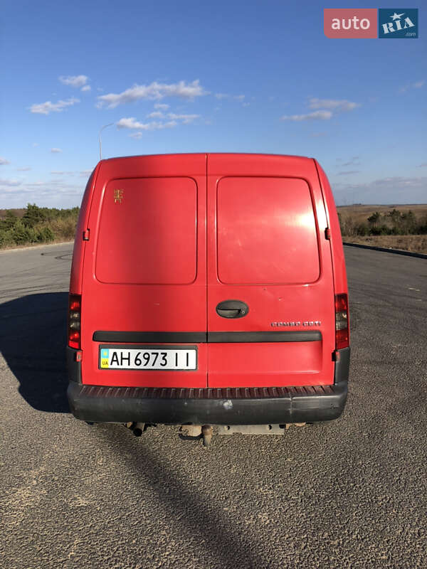 Минивэн Opel Combo 2006 в Ровно