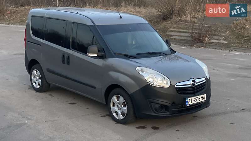 Минивэн Opel Combo 2015 в Киеве
