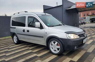 Минивэн Opel Combo 2007 в 