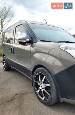 Вантажний фургон Opel Combo 2013 в 