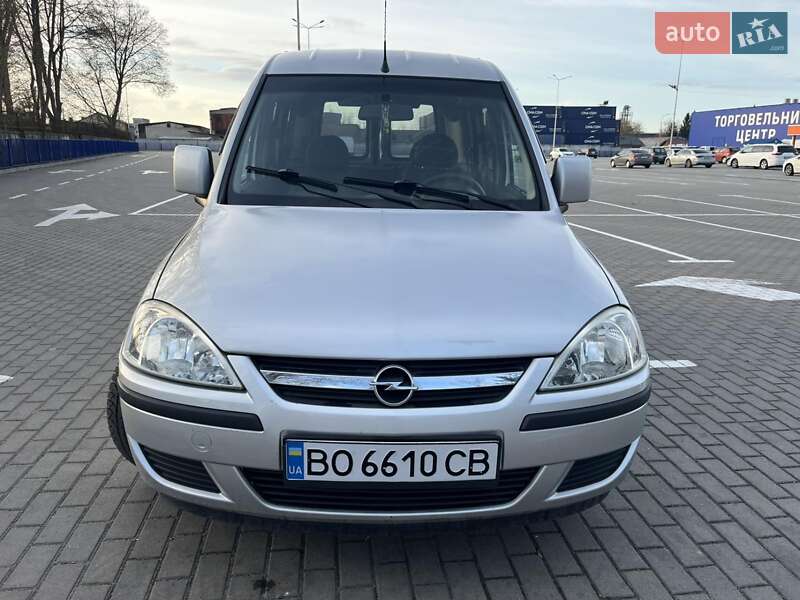 Минивэн Opel Combo 2005 в Тернополе