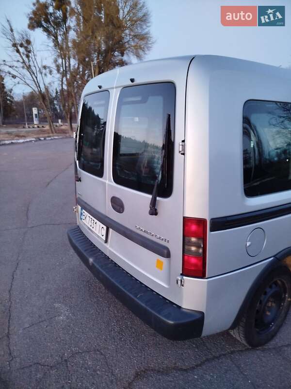 Opel Combo 2005