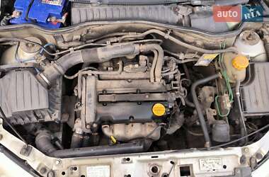 Грузовой фургон Opel Combo 2008 в 