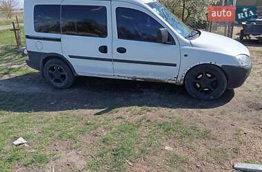 Минивэн Opel Combo 2005 в Луцке