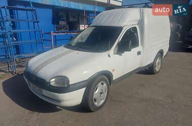 Грузовой фургон Opel Combo 2001 в 