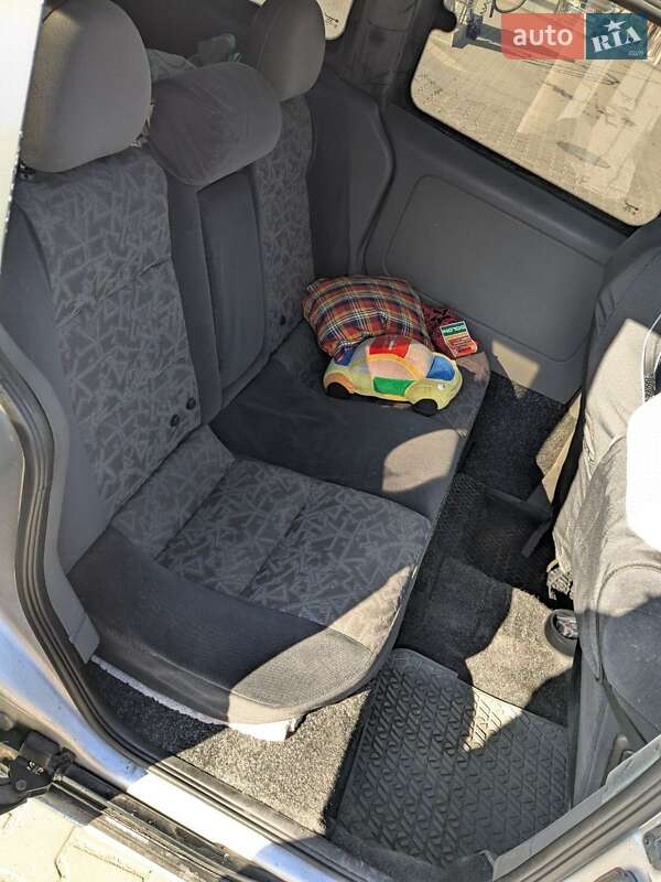 Мінівен Opel Combo 2002 в Києві фото 9 Мінівен Opel Combo 2002 в Києві