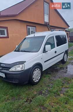 Минивэн Opel Combo 2007 в Любомле