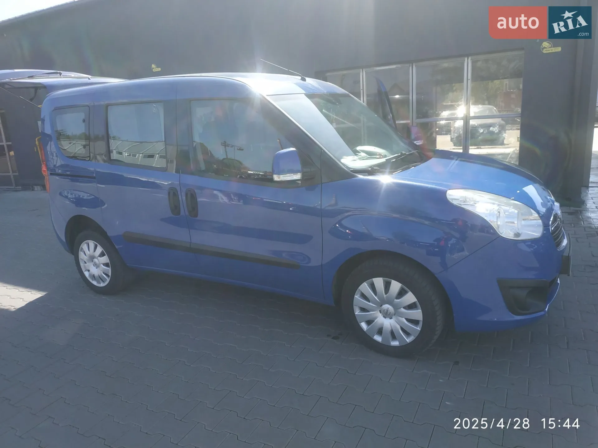 2012 Opel Combo - мініатюра 87