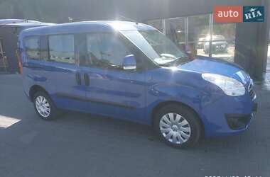 Минивэн Opel Combo 2012 в 