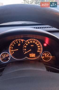 Минивэн Opel Combo 2004 в 
