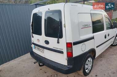 Минивэн Opel Combo 2006 в 