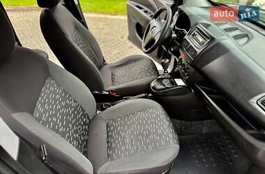 Минивэн Opel Combo 2015 в 