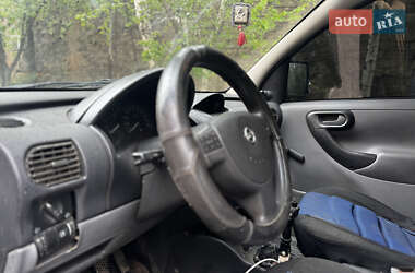 Минивэн Opel Combo 2004 в 