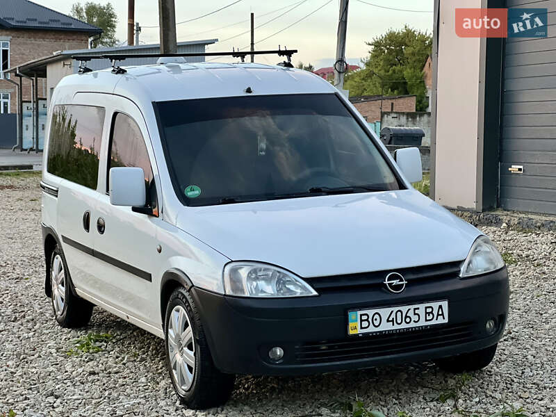 Мінівен Opel Combo 2005 в Тернополі
