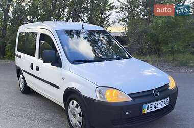 Минивэн Opel Combo 2008 в 