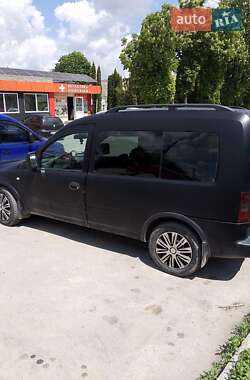 Минивэн Opel Combo 2004 в Дунаевцах