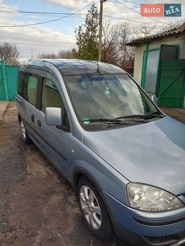 Мінівен Opel Combo 2006 в Сумах