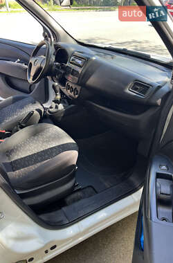 Мінівен Opel Combo 2016 в 