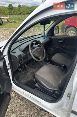 Грузопассажирский фургон Opel Combo 2007 в 