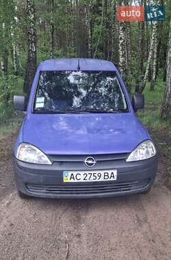 Мінівен Opel Combo 2005 в Ківерцях