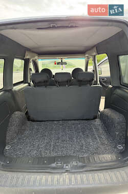 Минивэн Opel Combo 2011 в 