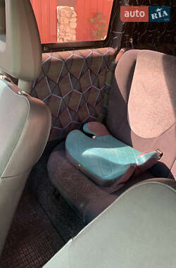 Минивэн Opel Combo 2006 в 