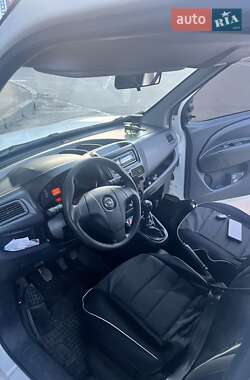 Мінівен Opel Combo 2013 в 