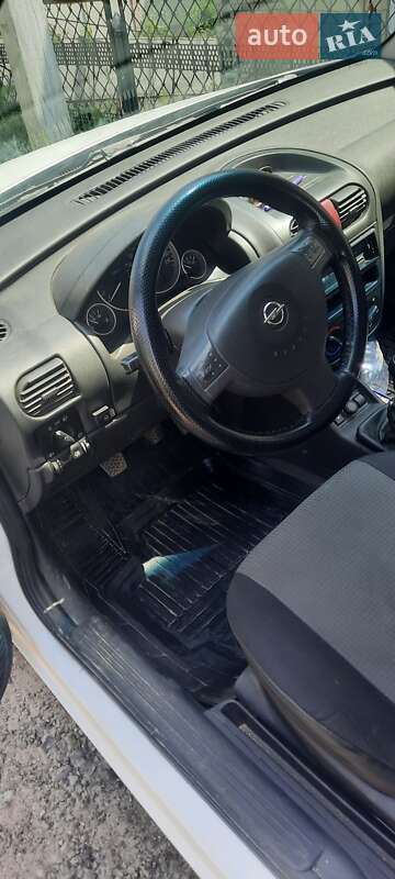 Мінівен Opel Combo 2008 в Чорткові