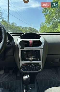 Минивэн Opel Combo 2010 в 