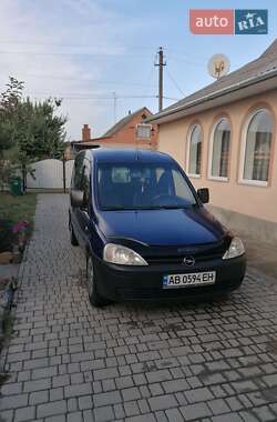 Минивэн Opel Combo 2009 в 