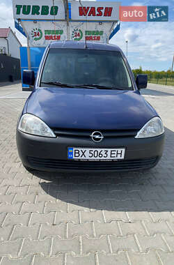 Вантажний фургон Opel Combo 2003 в 
