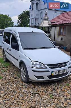 Минивэн Opel Combo 2010 в 