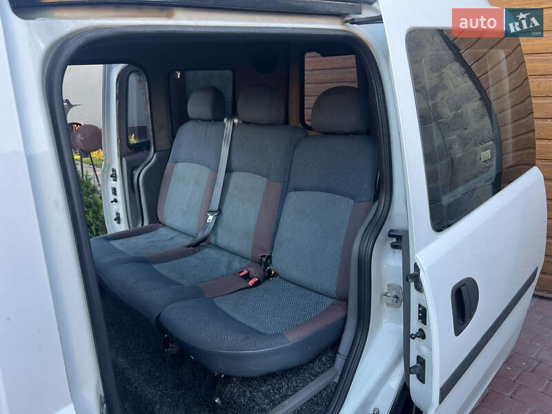 Минивэн Opel Combo 2003 в Золочеве