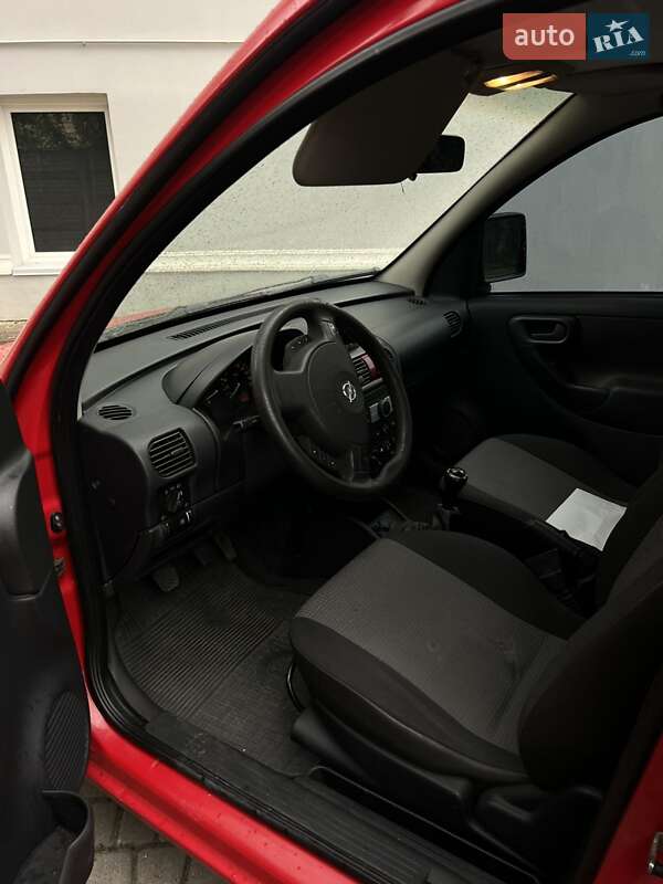 Минивэн Opel Combo 2011 в Черновцах
